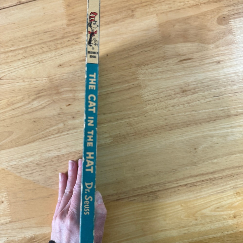 The Cat in the Hat Dr Seuss Hardcover Book Club Edition 1957 VTG Beginner Book - Picture 4 of 8